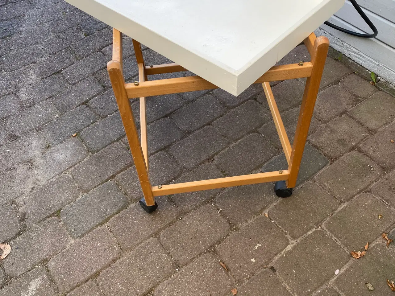 Billede 3 - Rullebord med hjul 