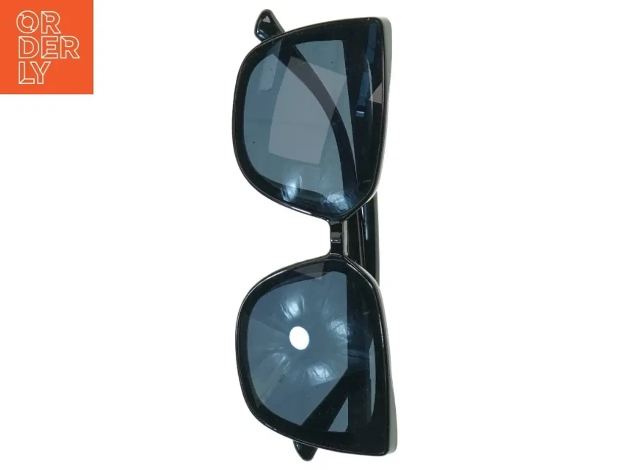 Billede 3 - Sorte solbriller (str. 14 cm)