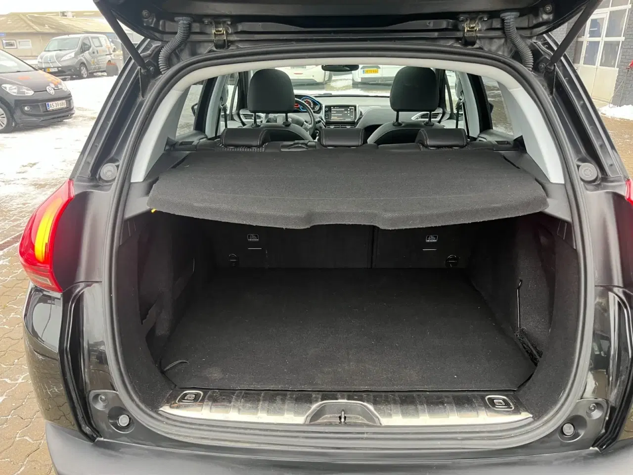 Billede 14 - Peugeot 2008 1,6 BlueHDi 100 Allure Sky