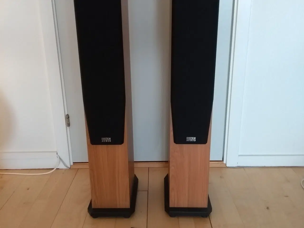 Billede 2 - System Audio 1150 højtalere + SA 1000 AV centerh.