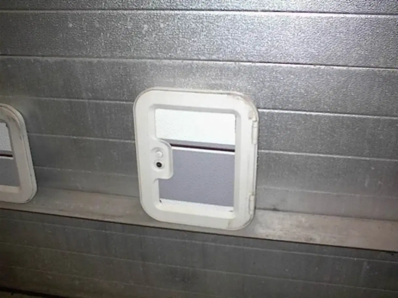 Billede 1 - Thretford Låge