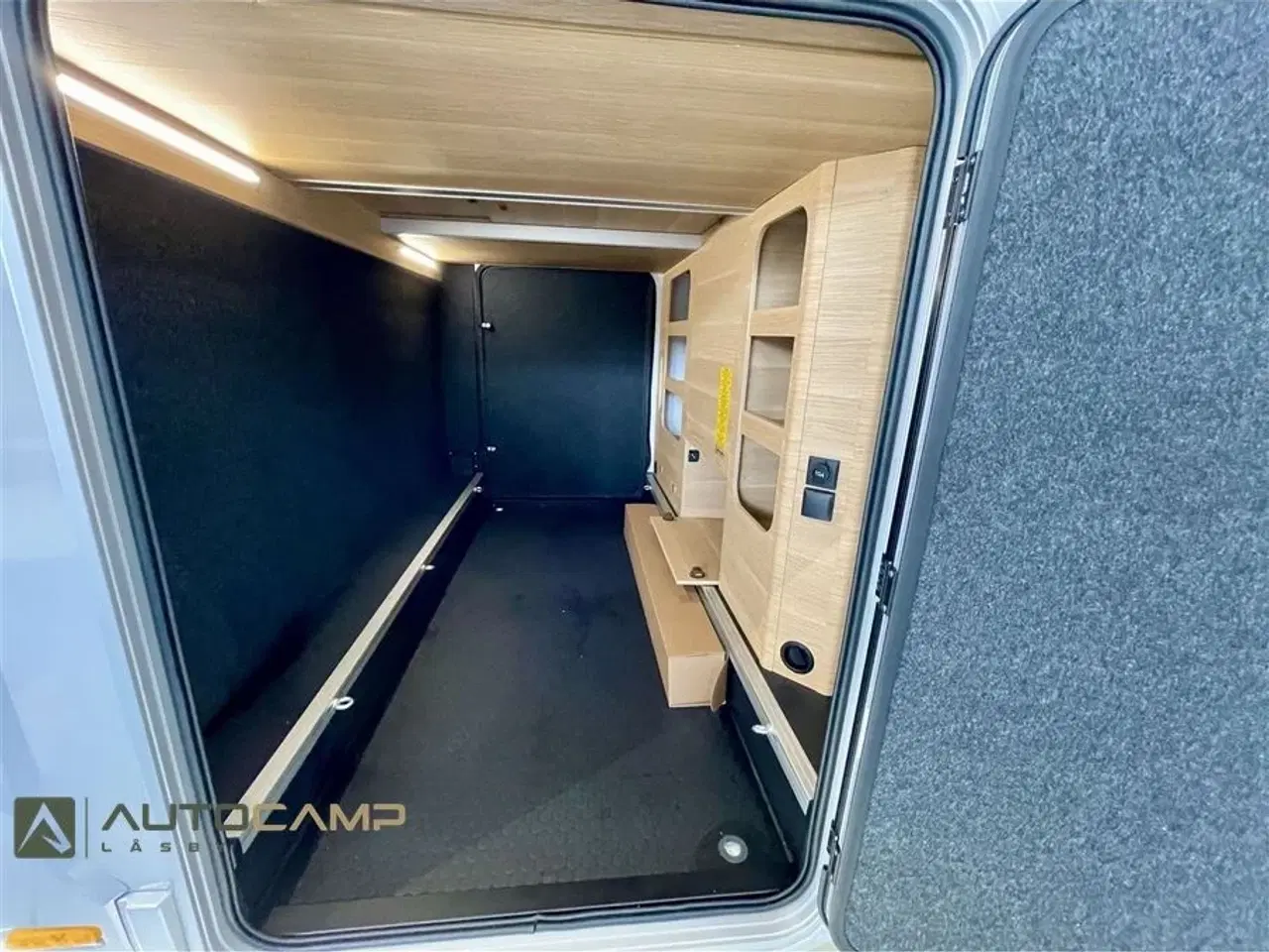 Billede 32 - 2026 - Adria Matrix M670