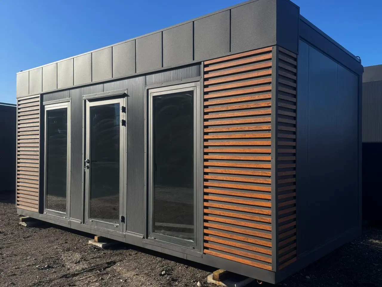 Billede 2 - STÆRKT TILBUD: 6x3 m. pavillon - inkl. levering!