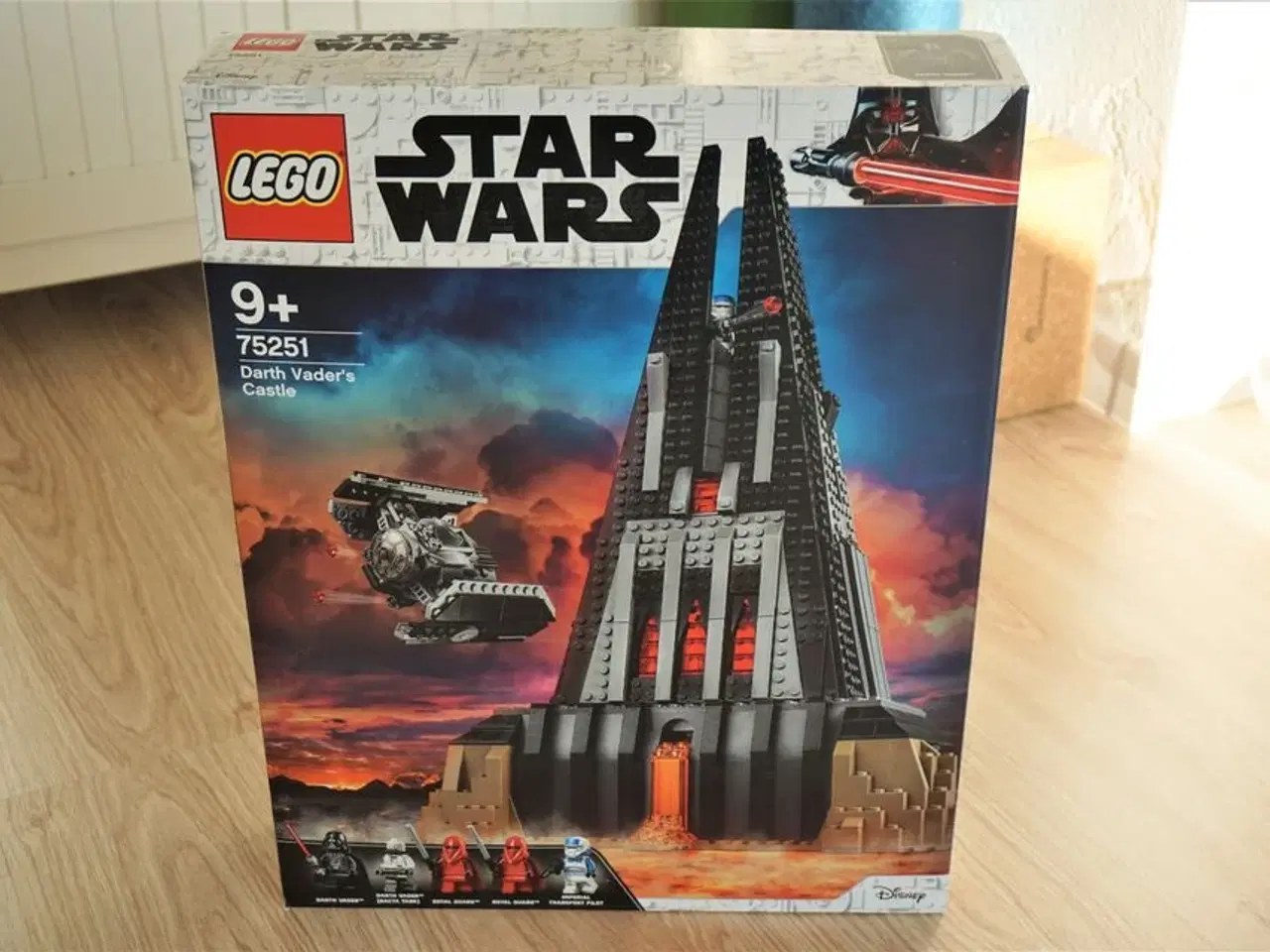 Billede 1 - Lego Star Wars Darth Vader's Castle 75251