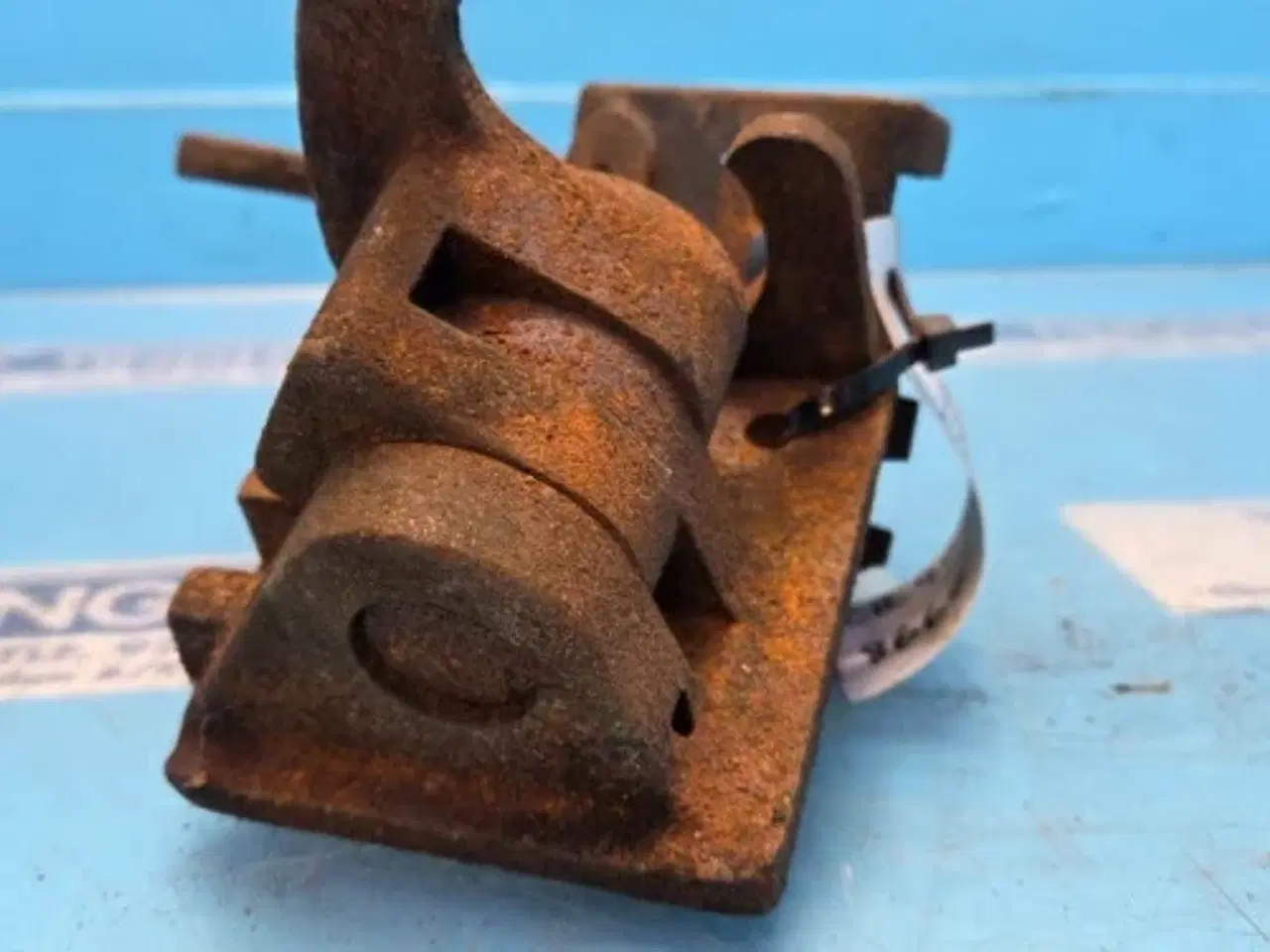 Billede 3 - New Holland CR9090 Lås 86608072