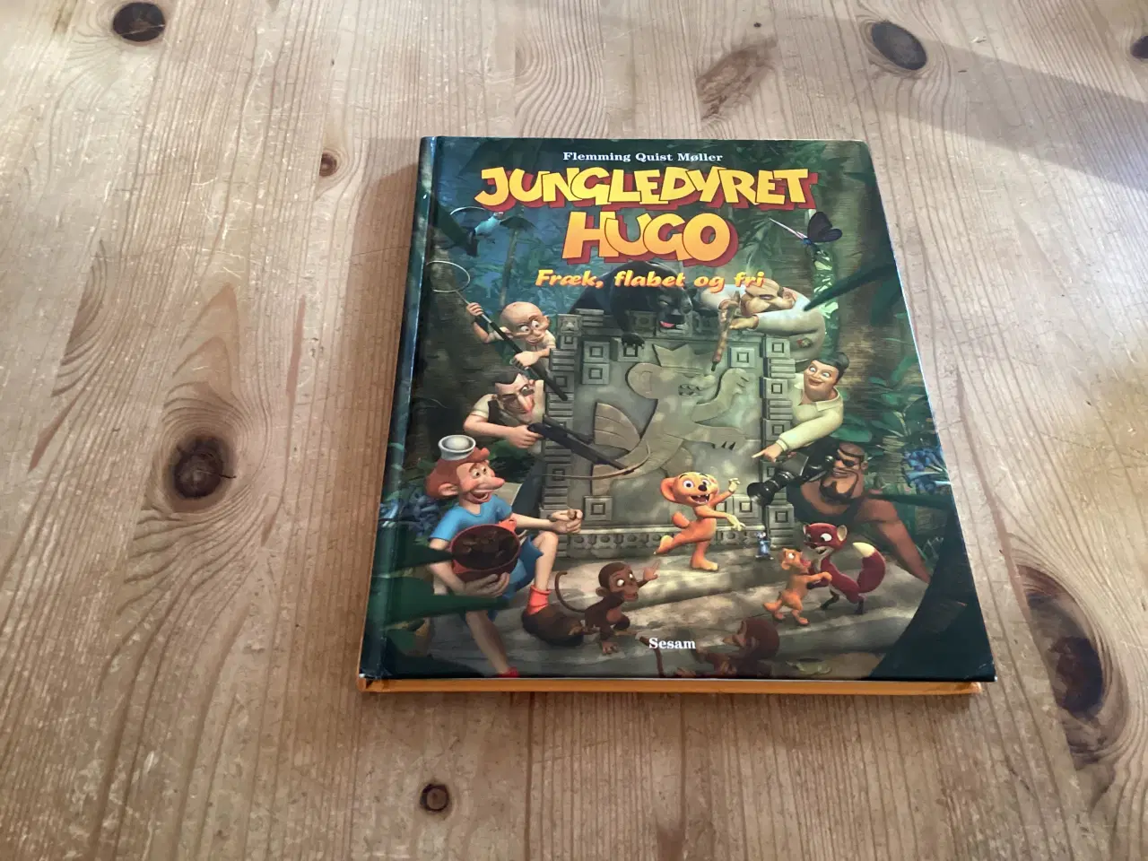 Billede 6 - Jungledyret Hugo. Bøger ,Spil, Figurer.