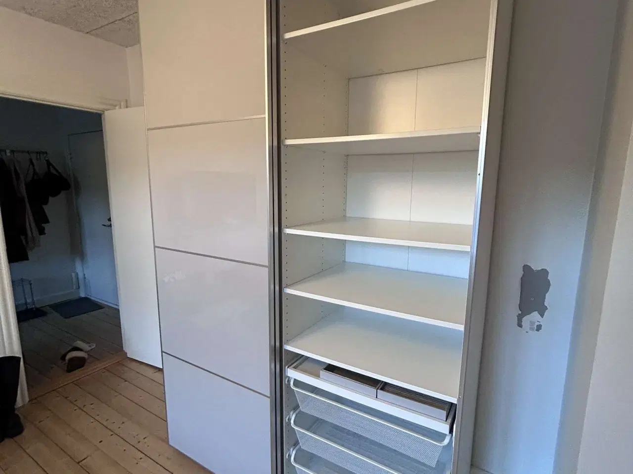Billede 3 - Super fin Ikea PAX Garderobeskab