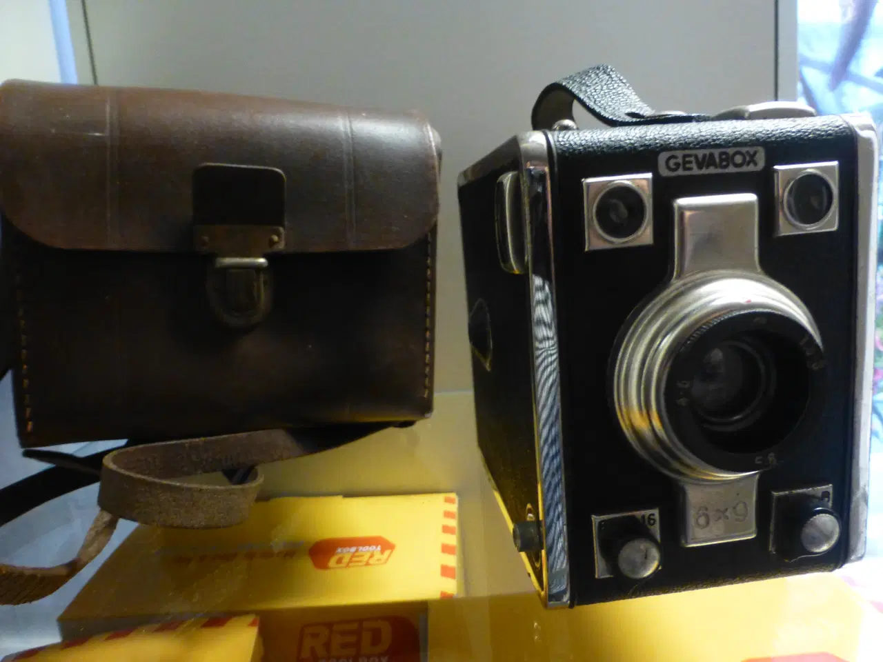 Billede 2 - Gevabox 6+9 Antik kamera