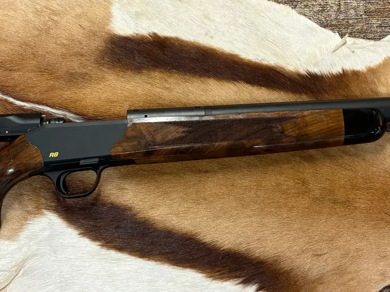 Billede 1 - Danmarks billigste Blaser R8 Silence Grade 4 skæft