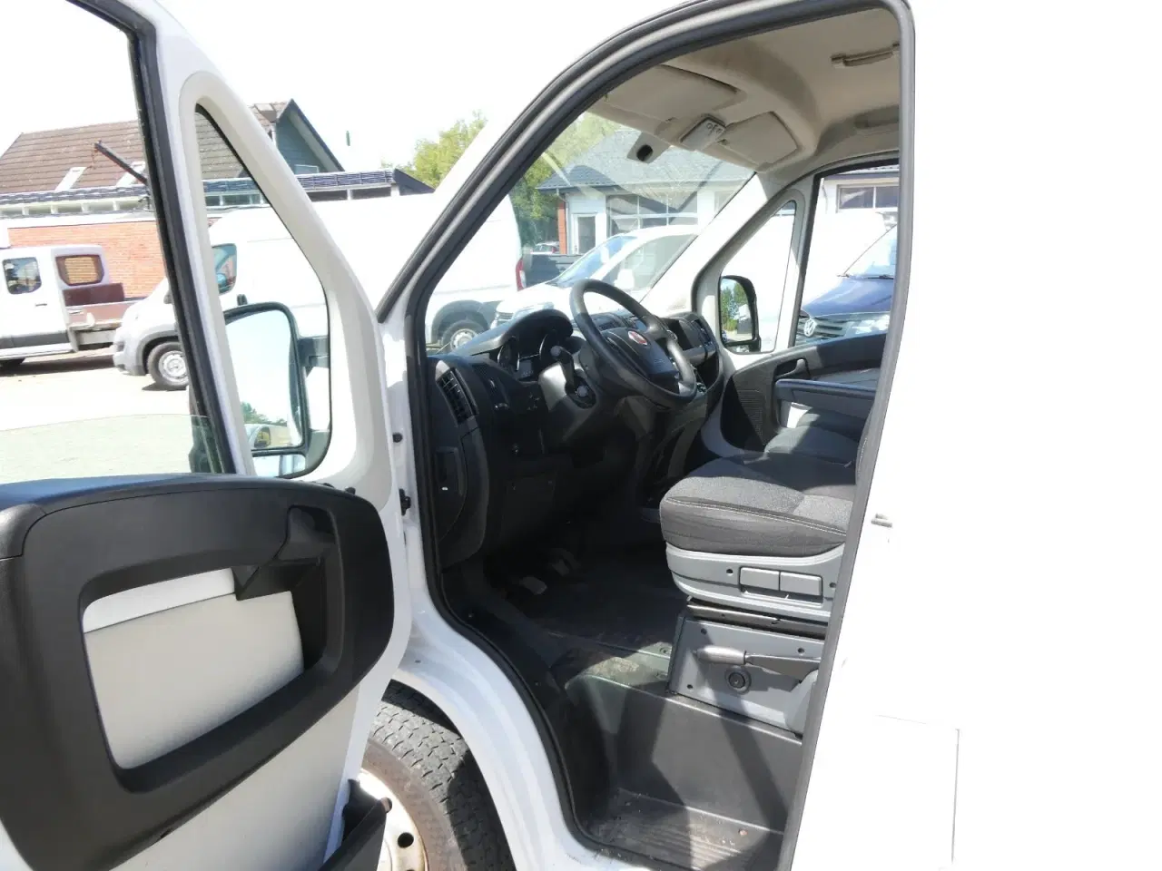 Billede 5 - Fiat Ducato 30 2,3 MJT 130 Kassevogn L2H2 Pro+