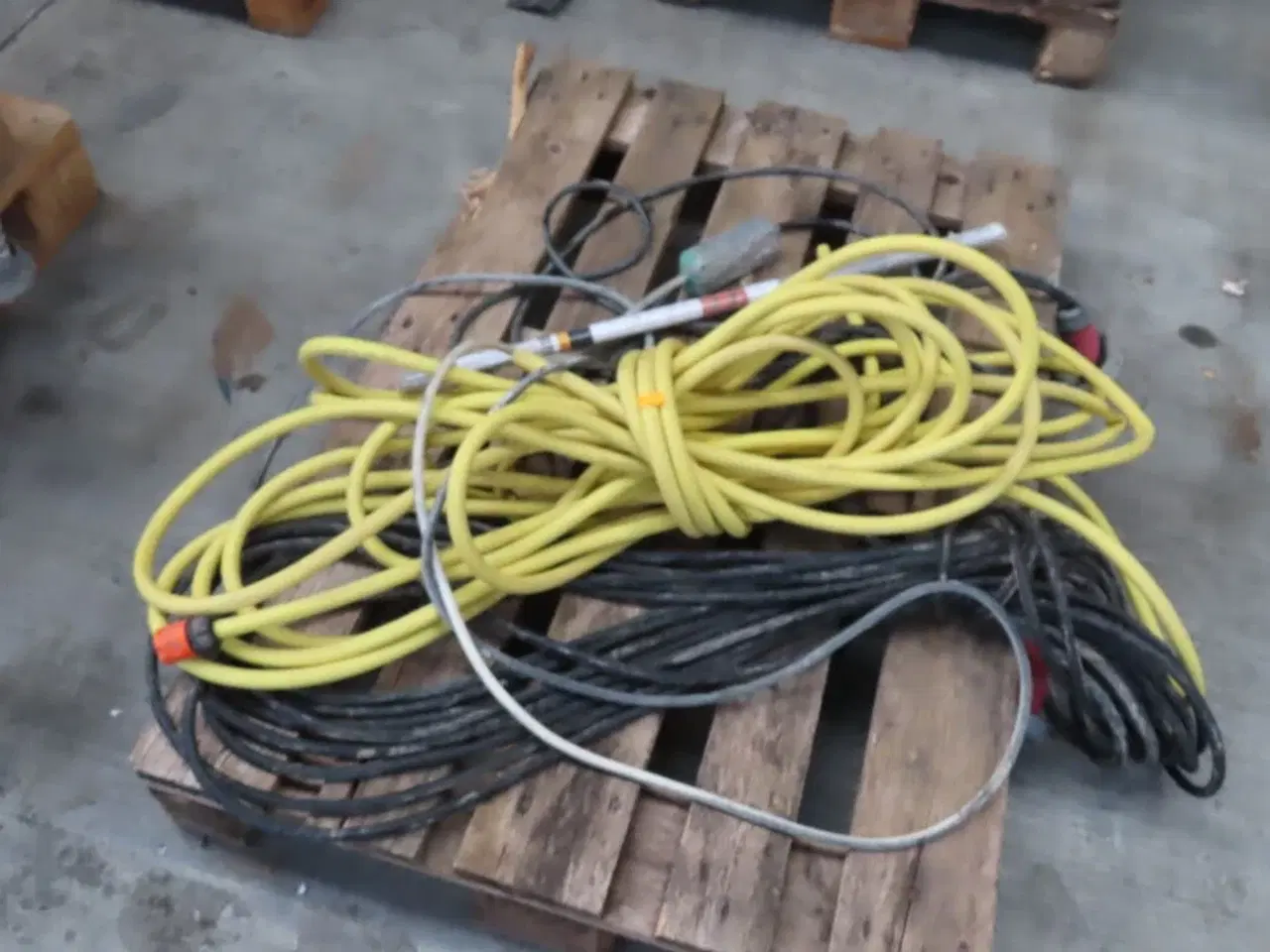 Billede 2 - Parti slanger