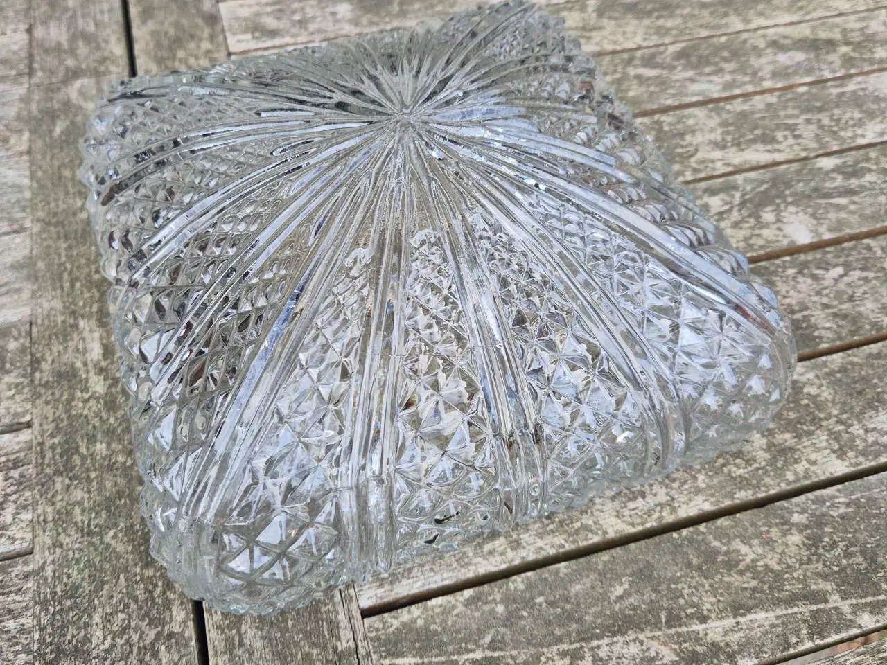 Billede 1 - Smuk plafond med buet glasskærm