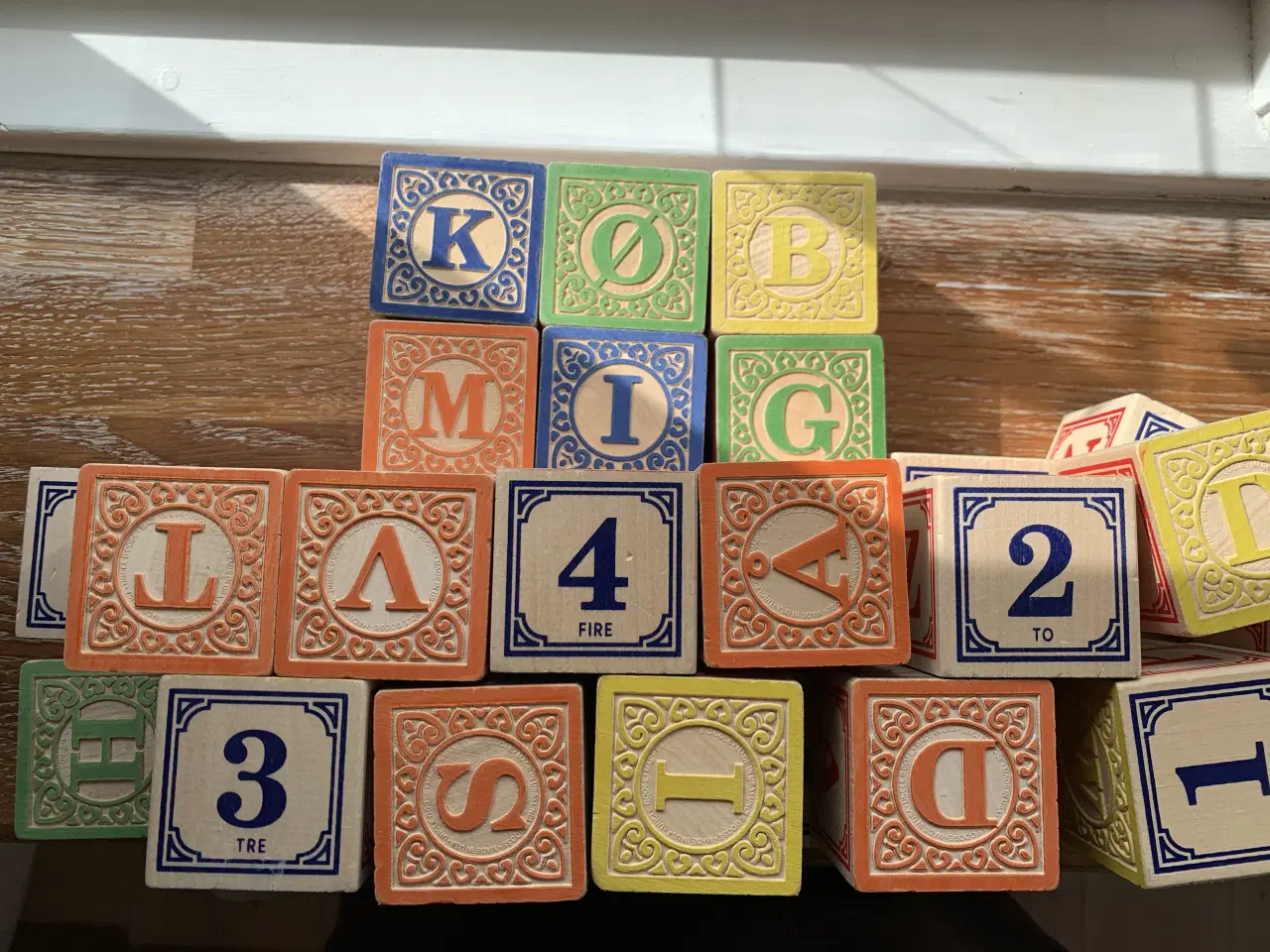Billede 1 - ABC træklodser - komplet