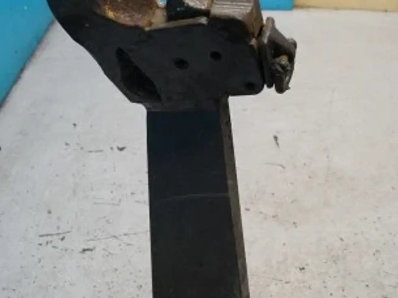 Billede 14 - Valtra T213 Frontlift