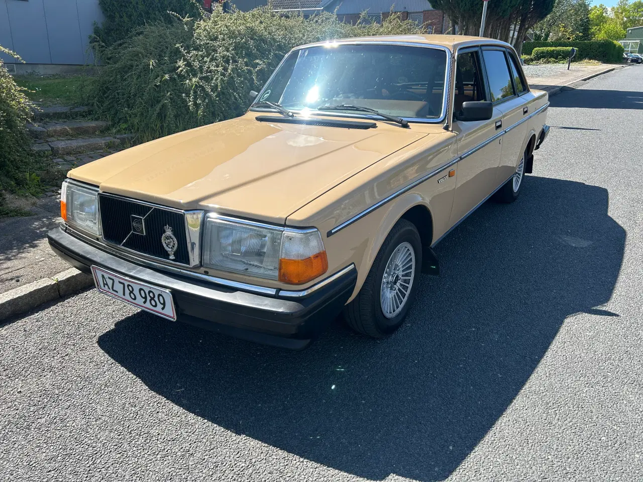 Billede 3 - Volvo 240 GL Aut årg 1984