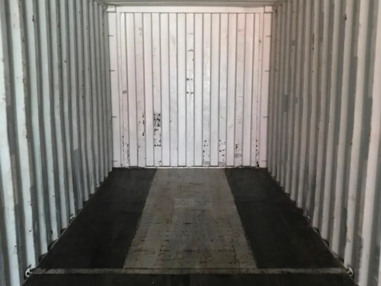 Billede 7 - 40 fods DC Container Står på Sjælland-