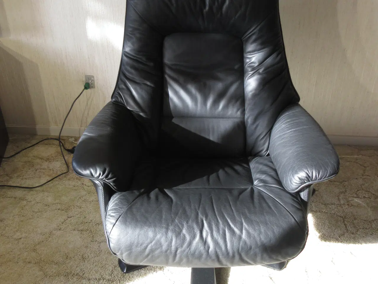 Billede 6 - Læder lænestole incl. skammel.