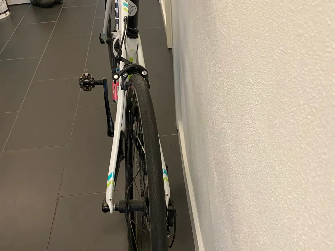 Billede 7 - Dame racer TREK SILQUE S  Letvægt, kulfiber