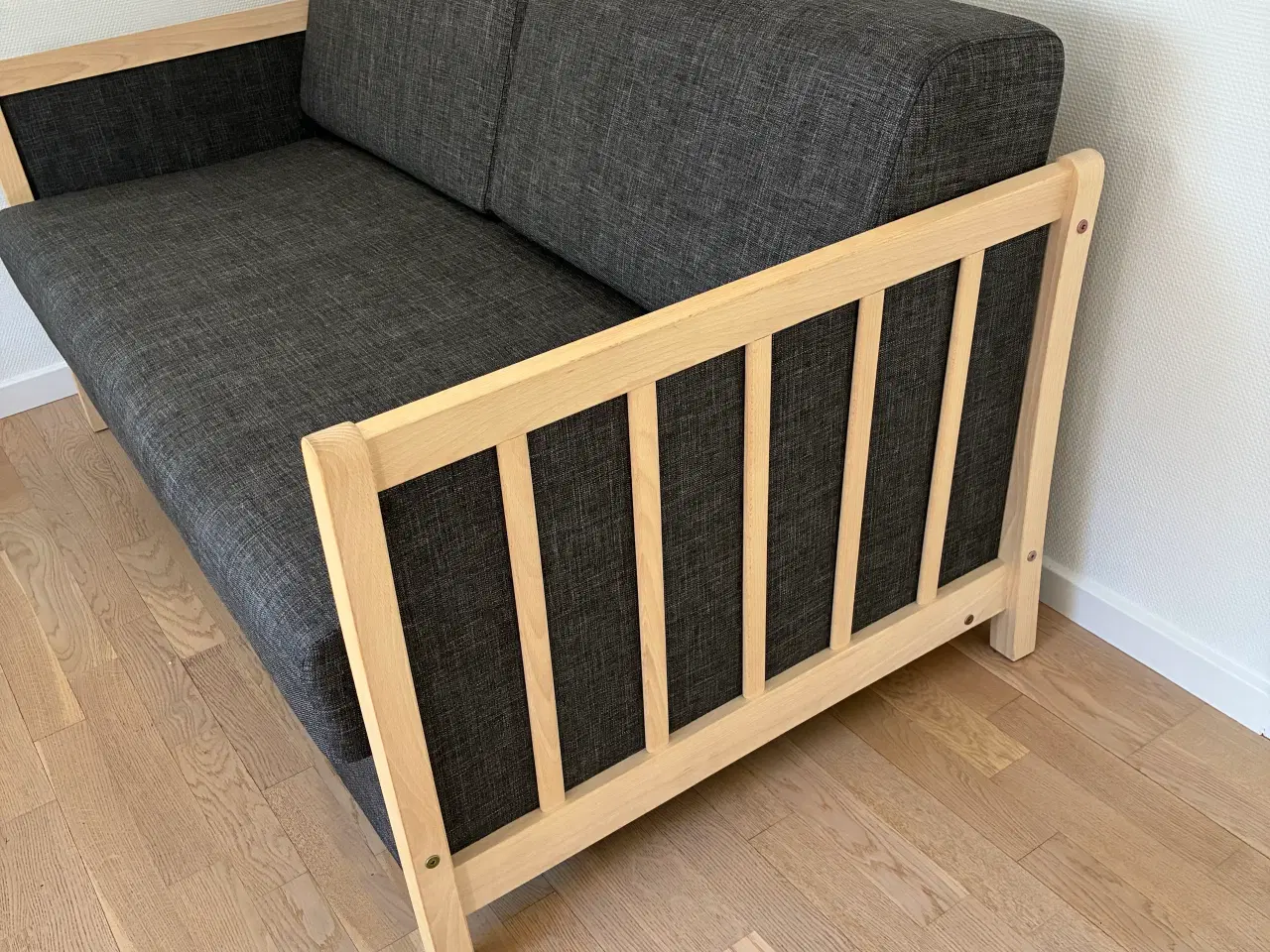 Billede 2 - Sovesofa i mørkegrå til salg