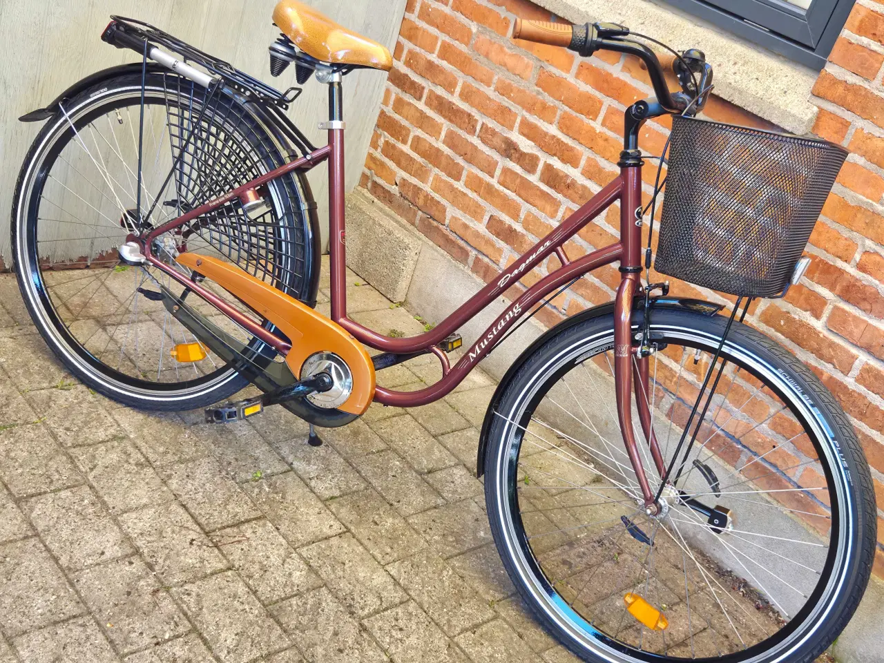 Billede 1 - Som ny Mustang Dagmar 28” damecykel