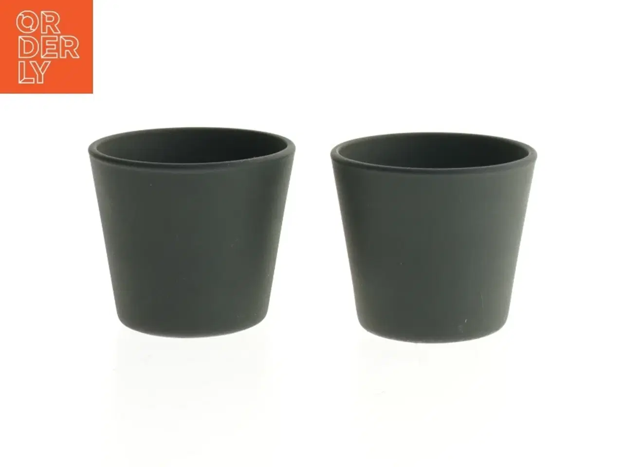 Billede 1 - Sort fyrfadsstage/til miniplante fra IKEA (str. Ø. 7 cm. længde. 6 cm)