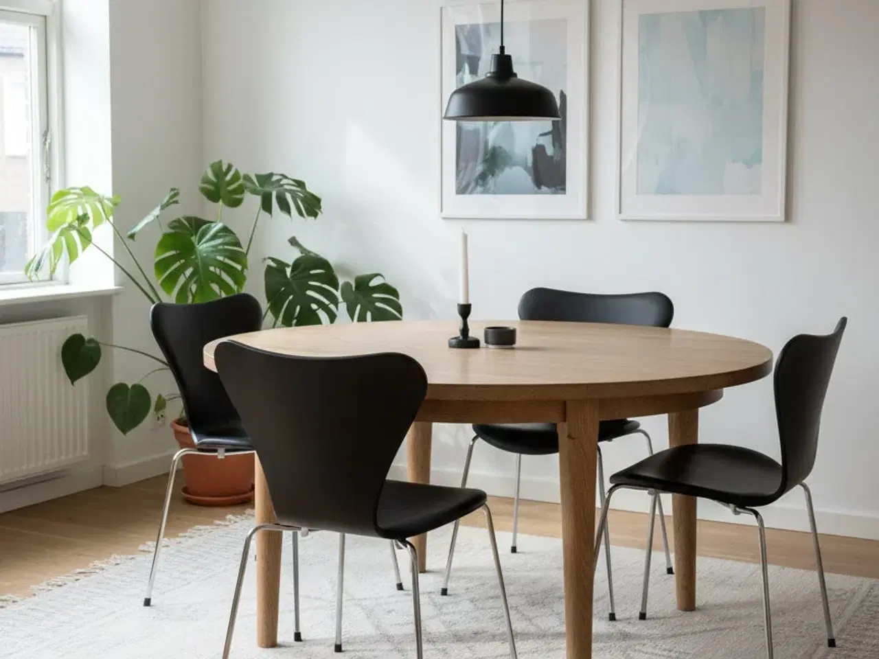 Billede 2 - Fritz Hansen | Series 7 Stol (Sort)