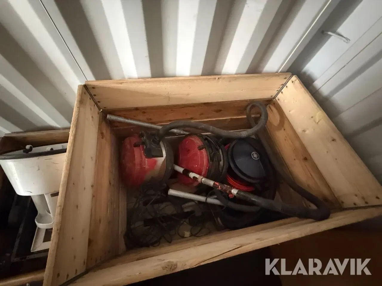 Billede 3 - Parti bestående af tre Nilfisk industristøvsugere Nilfisk VP930 / GD930