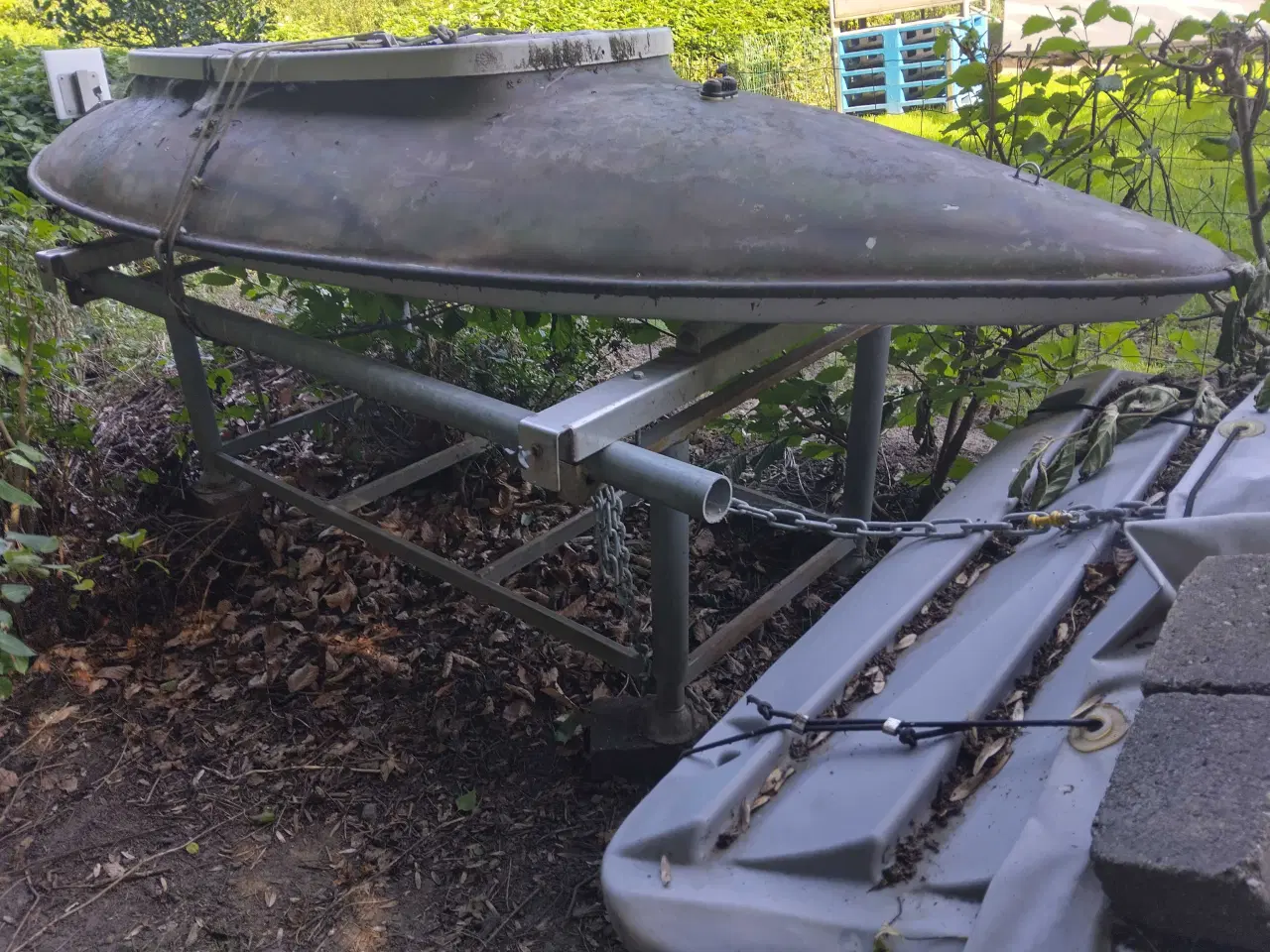 Billede 5 - Randers Jagt Bobbel med låg Camo net motor beslag 