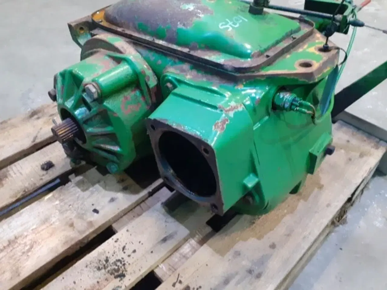 Billede 8 - John Deere 1075 Gearkasse
