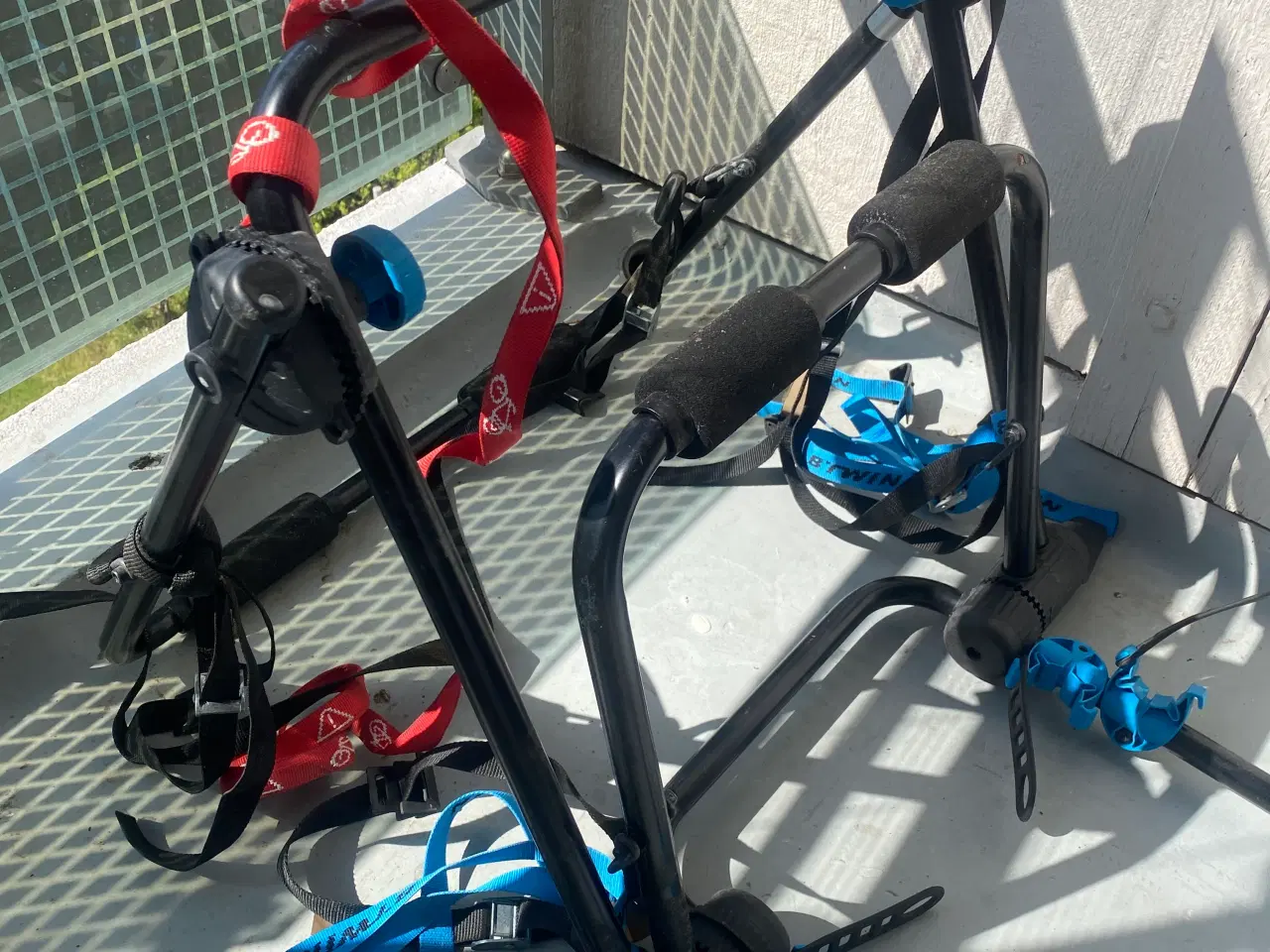 Billede 2 - B'TWIN 320 cykelholder 