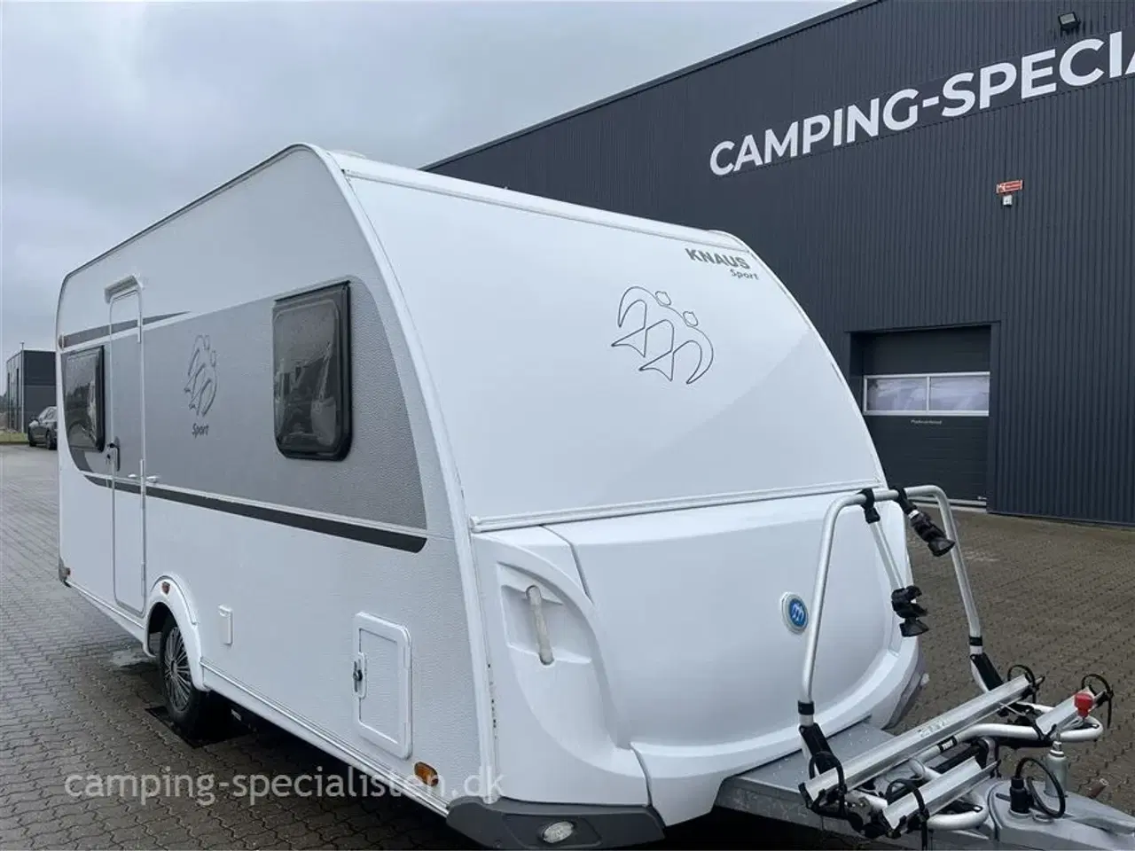 Billede 2 - 2015 - Knaus Sport 450 FU   Knaus Sport 450 FU 2015 - Se den nu hos Camping-Specialisten.dk