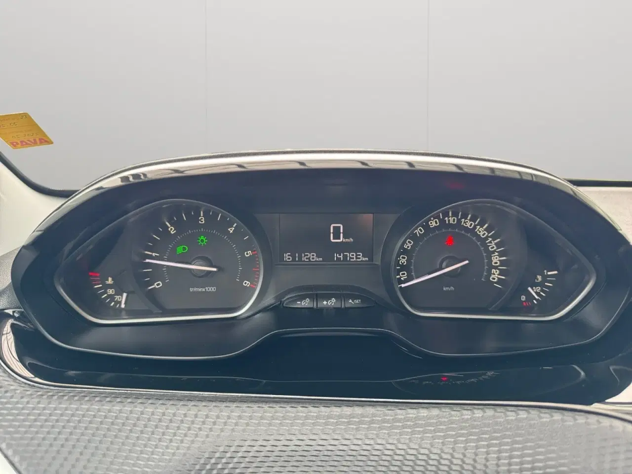 Billede 7 - Peugeot 208 1,6 BlueHDi 100 Allure Sky