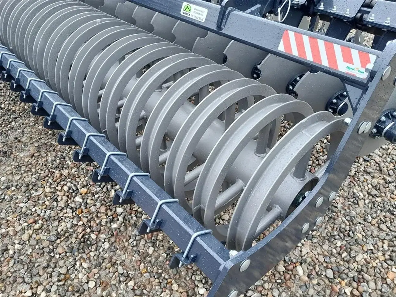 Billede 5 - AGRO - TOM 6 Meter discharve  Agro-Tom 6 m. bugseret disc harve