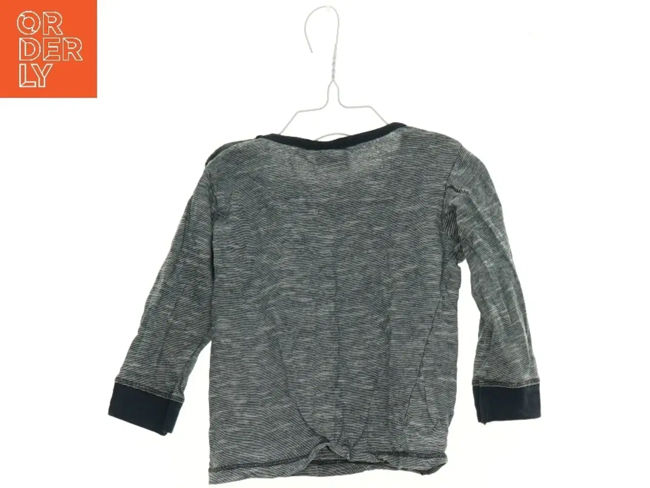 Billede 2 - Bluse fra Hummel (str. 74 cm)