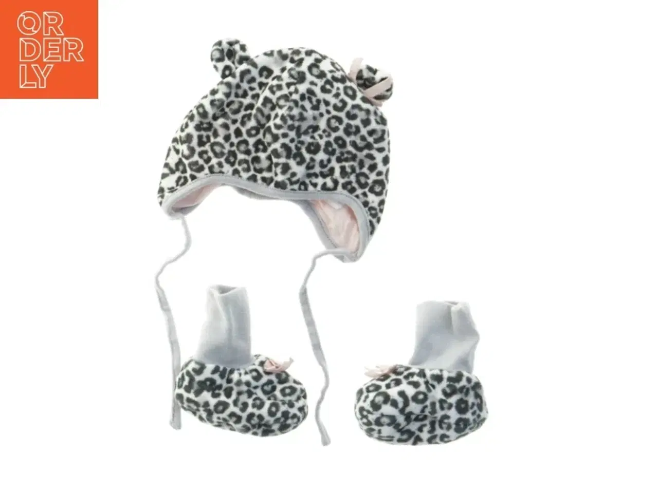 Billede 1 - Babysæt med hue og sutsko, leopardmønster fra H&M (str. Str. 62)