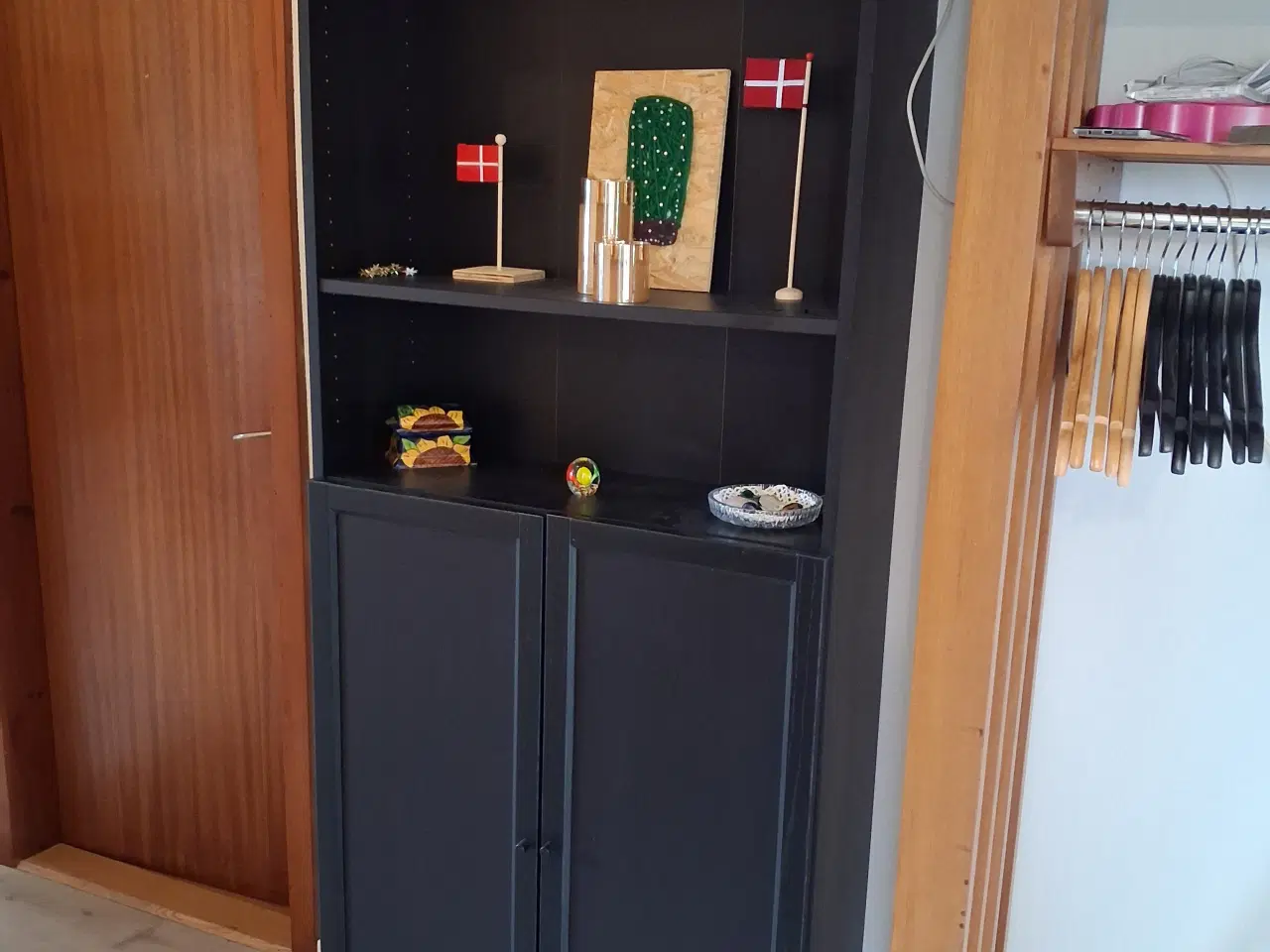 Billede 1 - Billy reol, sort