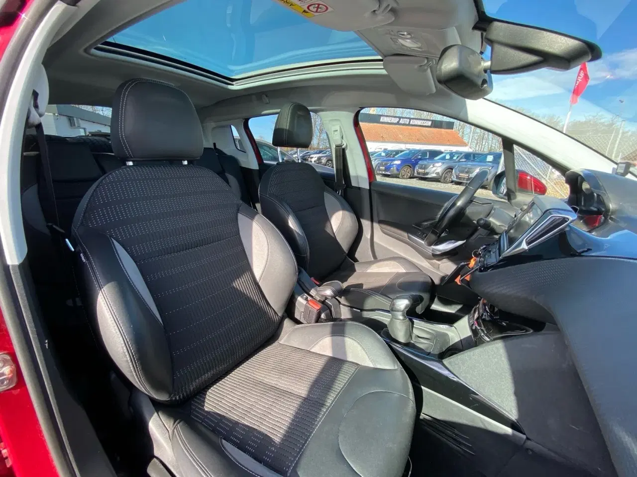 Billede 9 - Peugeot 2008 1,6 BlueHDi Allure Sky 100HK