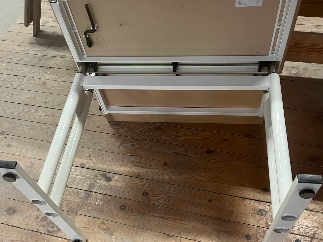 Billede 3 - Hæve- sænkeborde i bøg/hvid