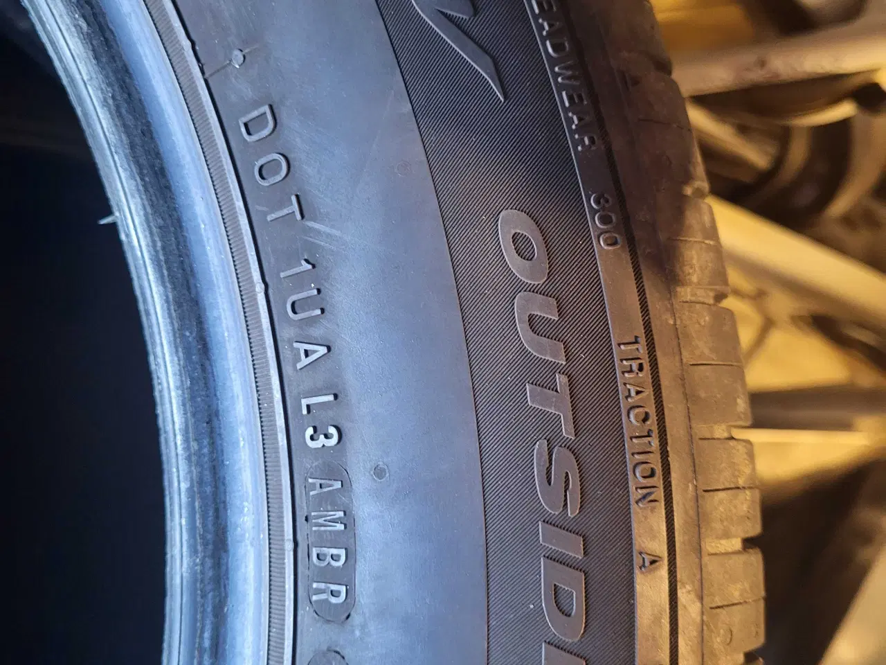 Billede 3 - Sommerdæk 235 / 55 R 19