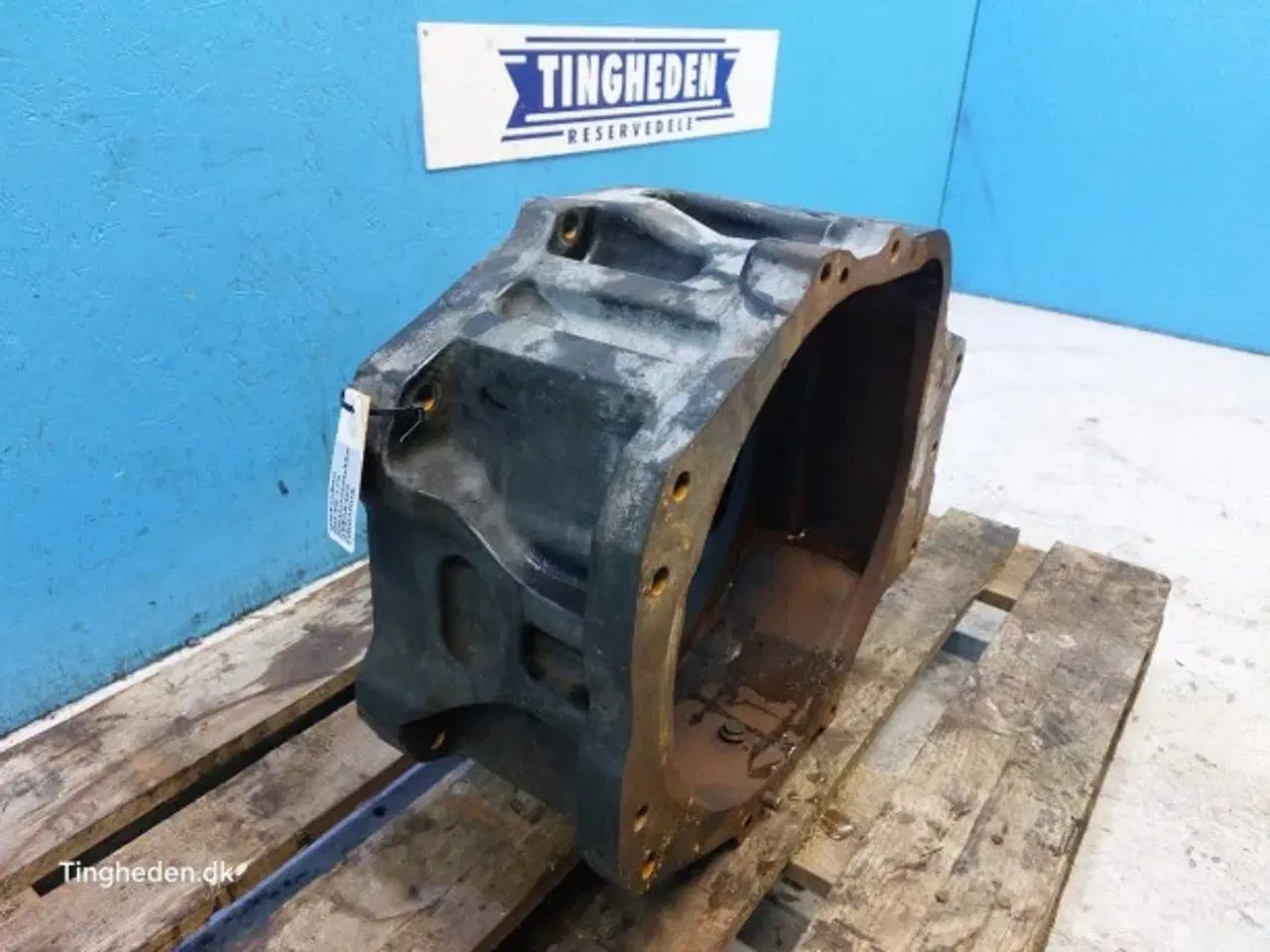 Billede 10 - New Holland T6 Afstandsstykke 47556462