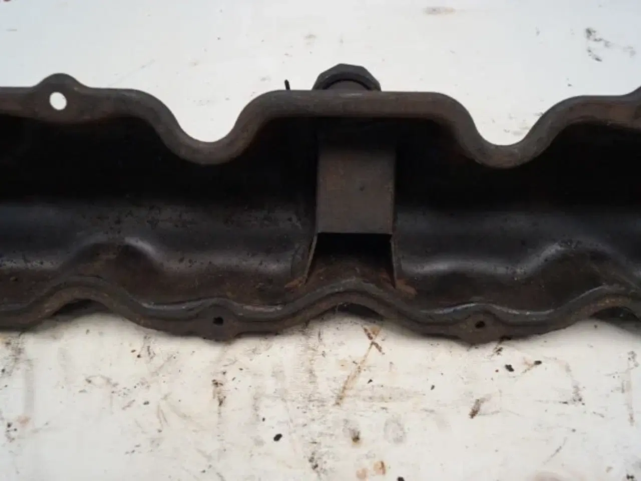 Billede 3 - John Deere 4240S Ventil Doksel AR93172