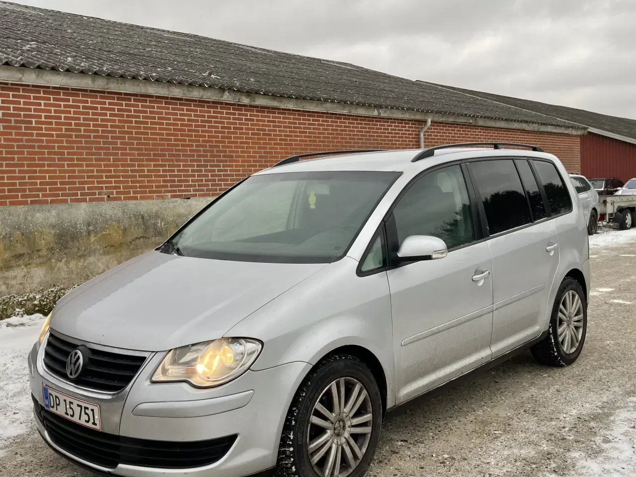 Billede 2 - Velkørende VW Touran