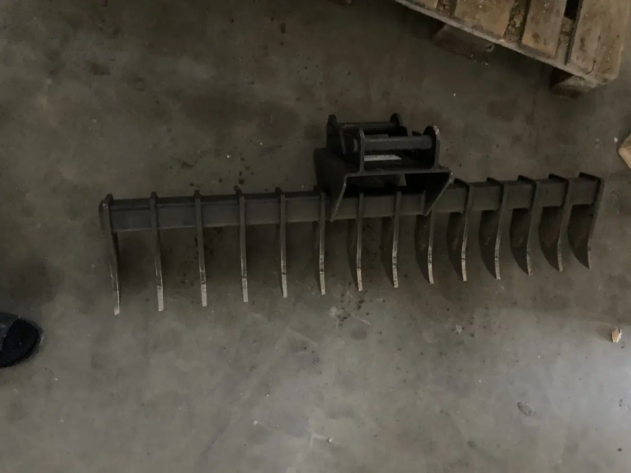 Billede 1 - Rive til minigraver