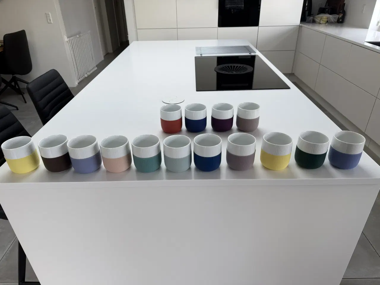 Billede 1 - Royal Copenhagen Contrast krus 15 stk.