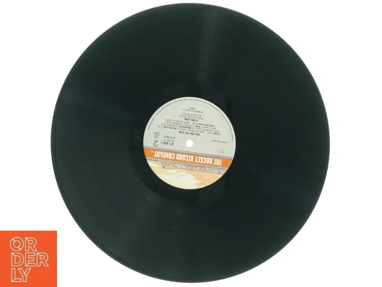 Billede 7 - Elton John - Too Low For Zero LP fra Rocket Record Company (str. 31 x 31 cm)