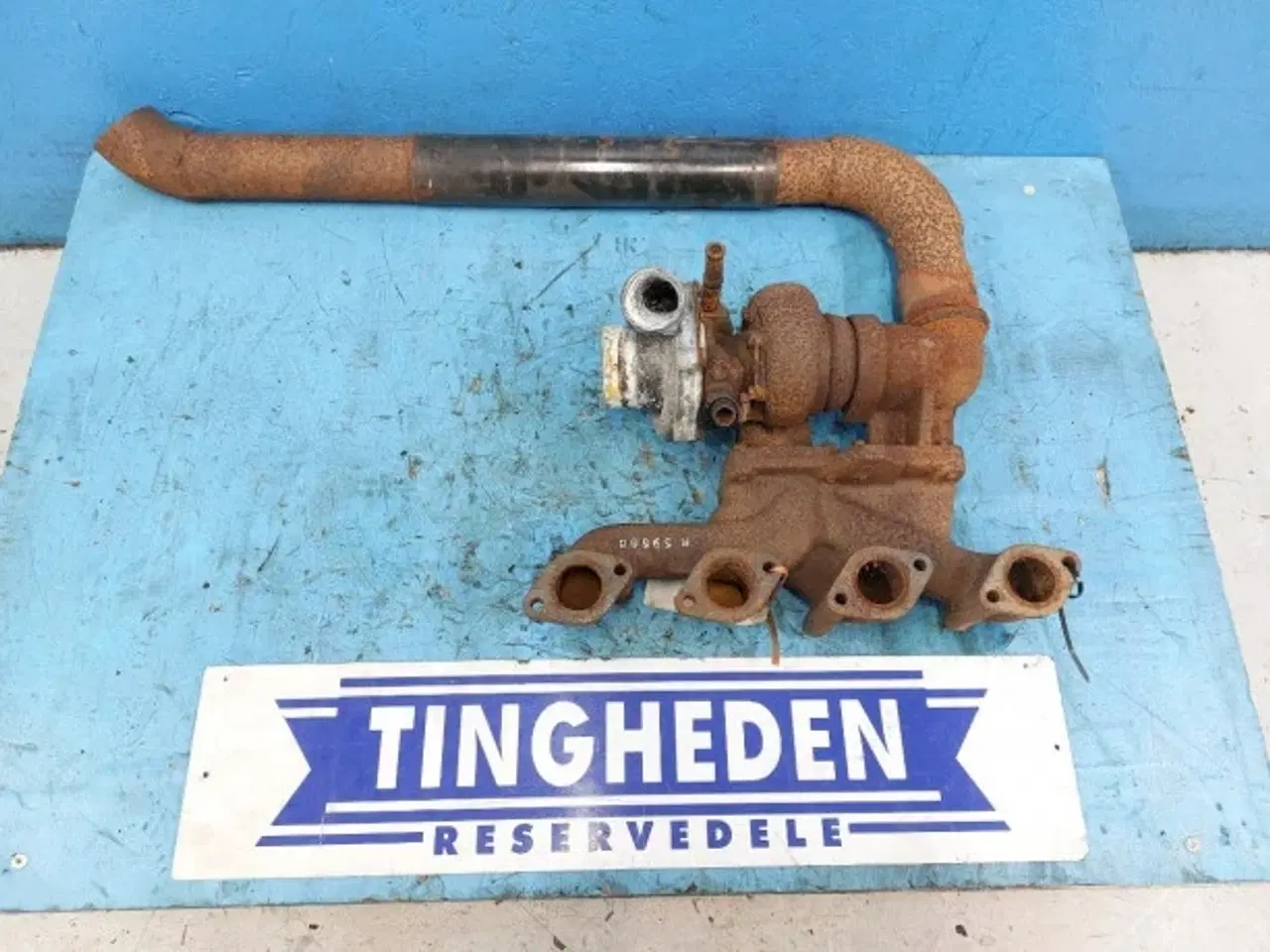 Billede 1 - John Deere 935 Turbo og Manifold Udstødningsrør R59588