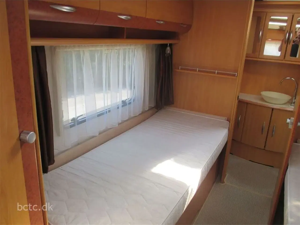 Billede 10 - 2010 - LMC Ambassador 650 HTE ALDE VINTER