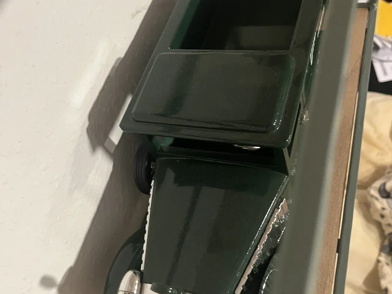 Billede 3 - 2 stk underberg biler