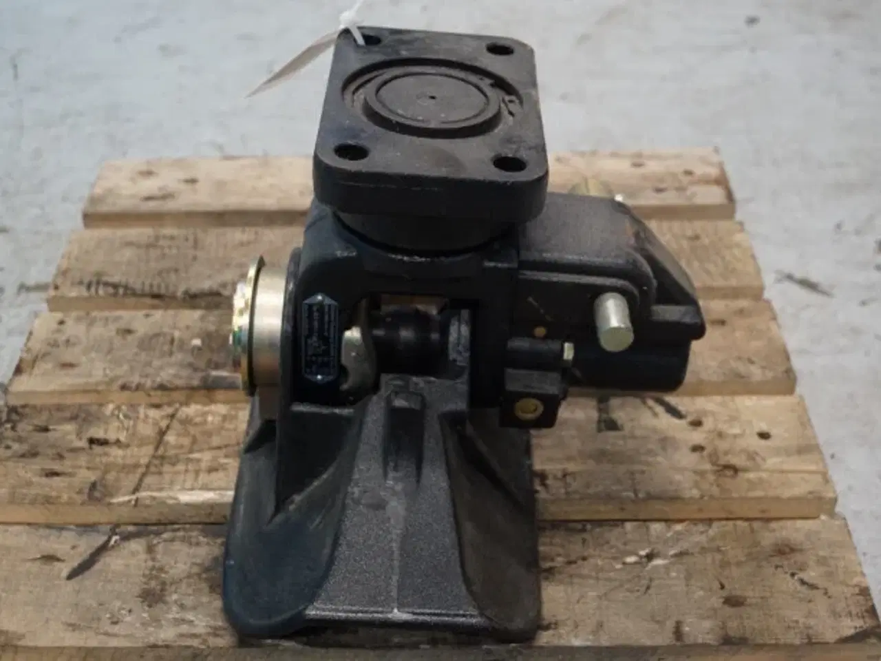 Billede 6 - New Holland FR9090 Anhængerkobling 87536893