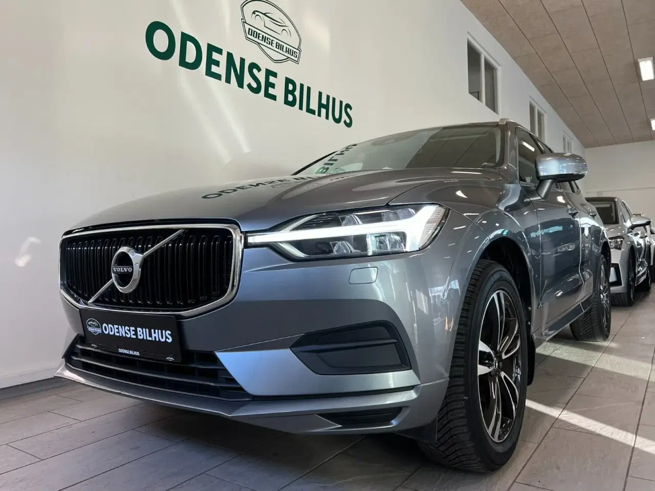Billede 1 - Volvo XC60 2,0 D4 190 Momentum aut. AWD